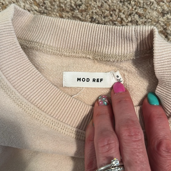 Mod Ref Sweatshirt - Picture 3 of 4